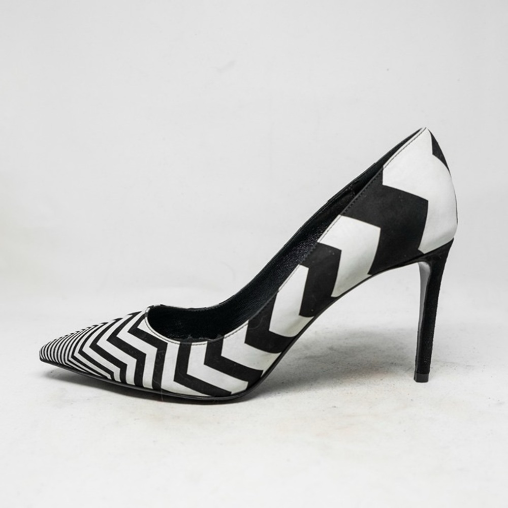 Nicholas Kirkwood Monochrome Chevron Heels